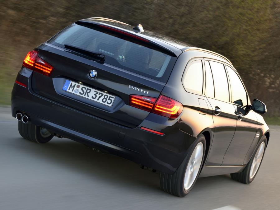  BMW 520d Touring 2013 года  (фото 12 из 17)